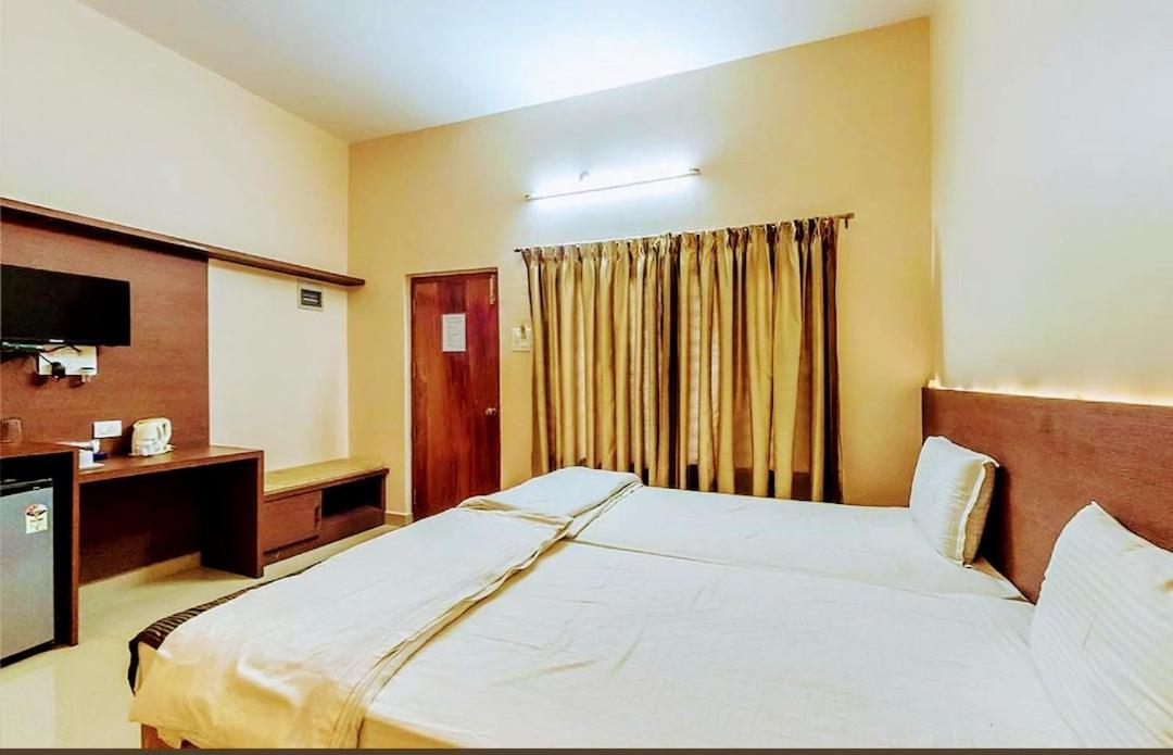 Badami Heritage Resort Exterior foto